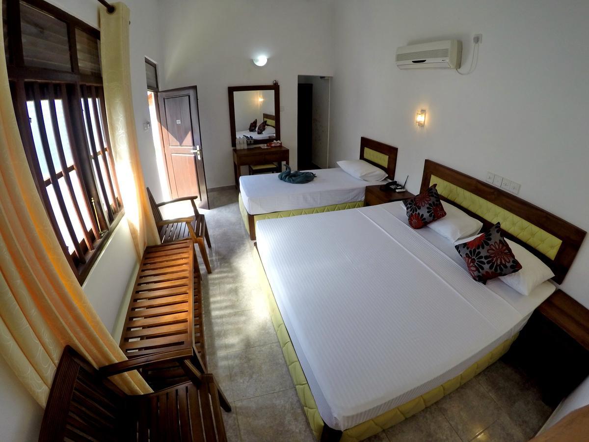 Ramon Beach Resort Ambalangoda  Εξωτερικό φωτογραφία