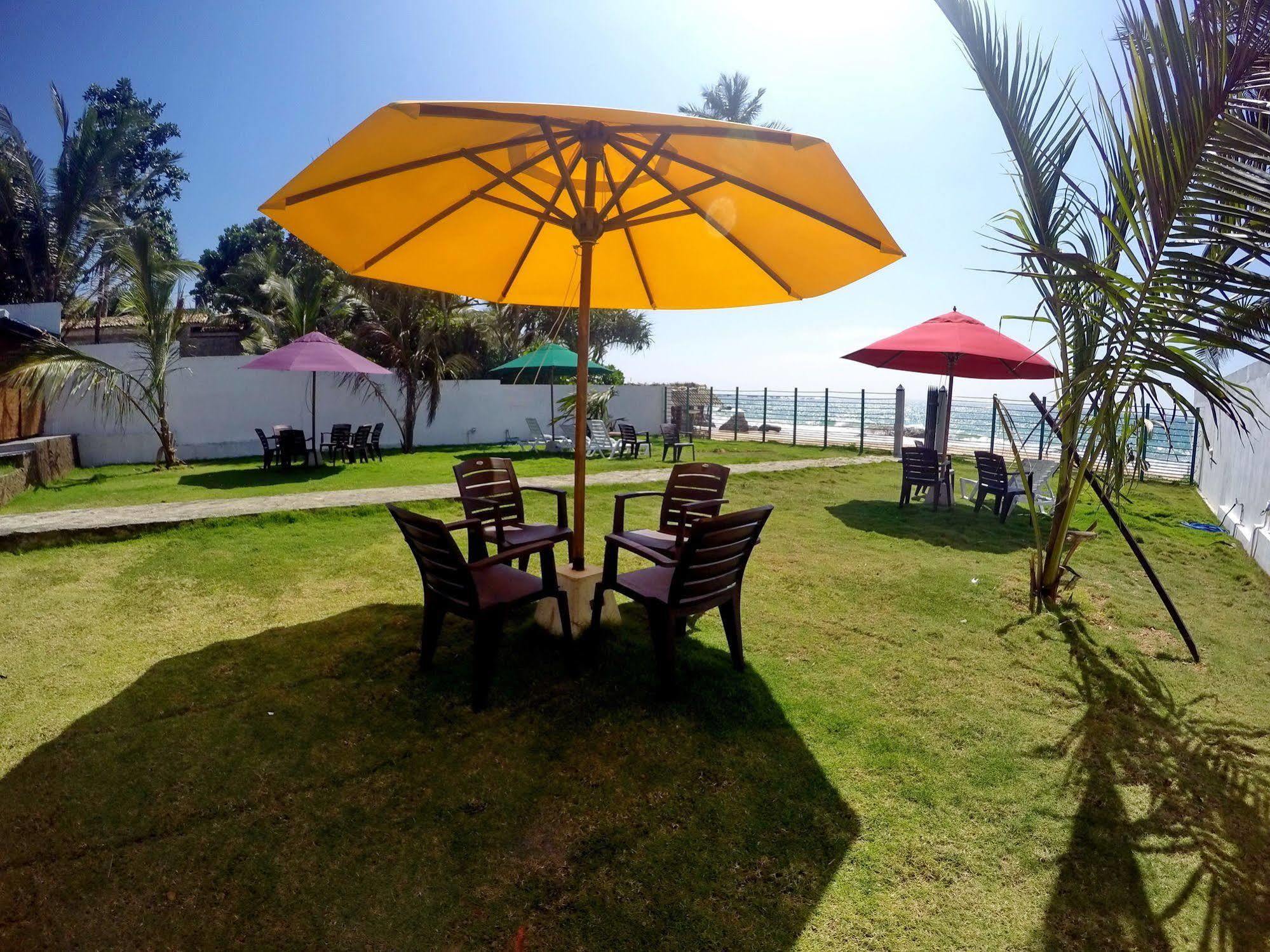 Ramon Beach Resort Ambalangoda  Εξωτερικό φωτογραφία