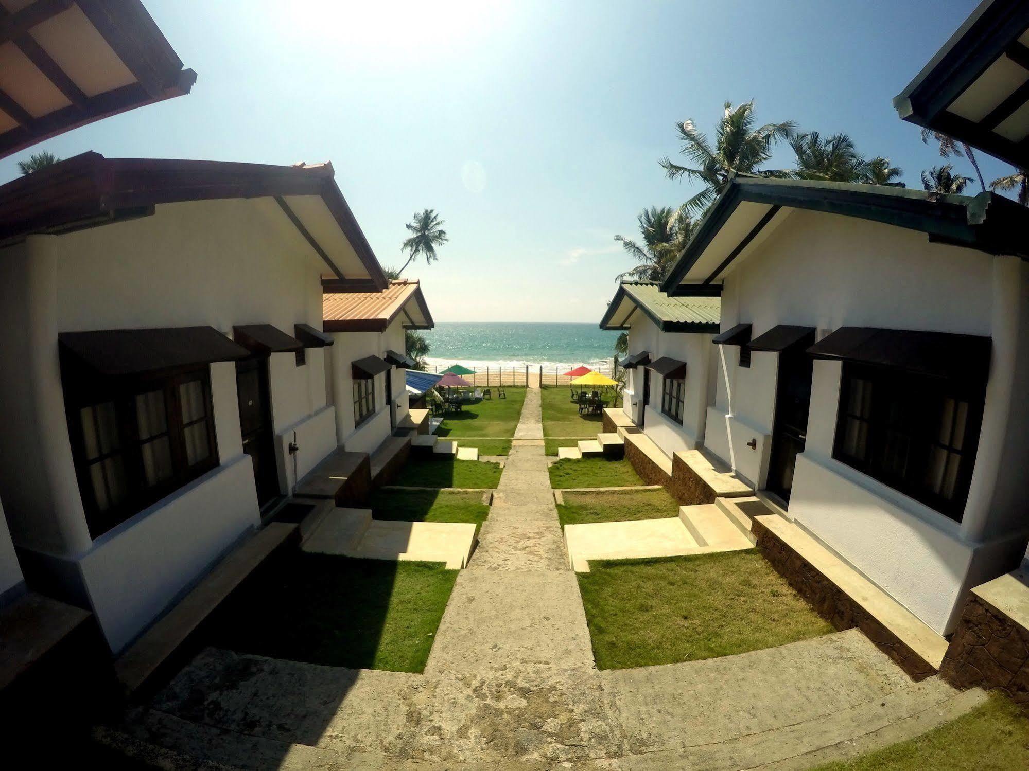 Ramon Beach Resort Ambalangoda  Εξωτερικό φωτογραφία
